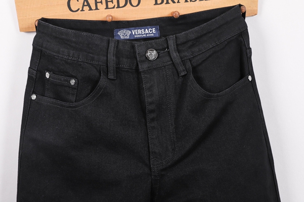 ブランドジーンズ素材ディテール